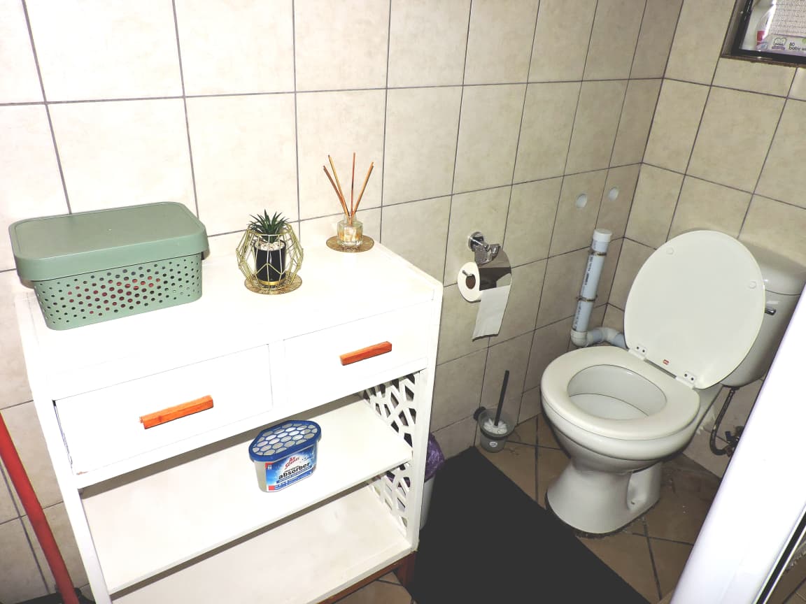 Bathroom overview
